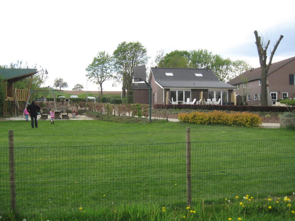 Vakantiewoningen Pinkers Hotel Gulpen Buitenkant foto